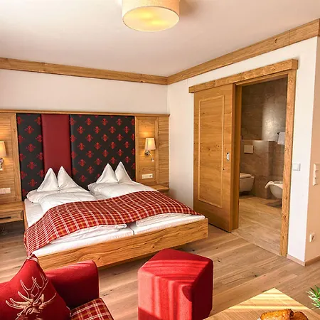 Zum Stern ホテル 4*